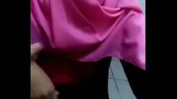 best of Berkacamata indonesia hijab pink