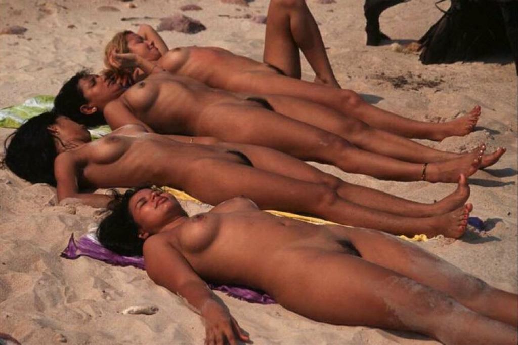 Rocket reccomend brazilian nakedgirl fuck 6 guys her vagina