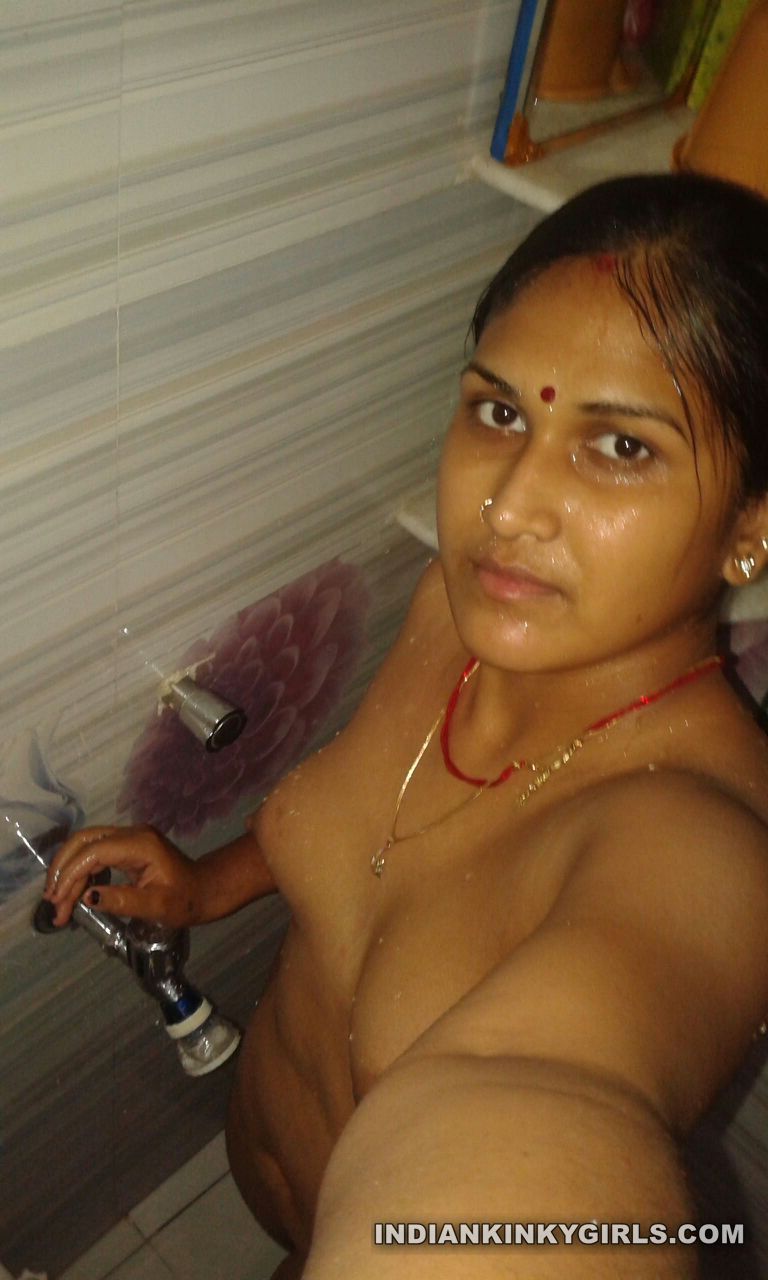 Tin M. reccomend marathi girls on slip porn